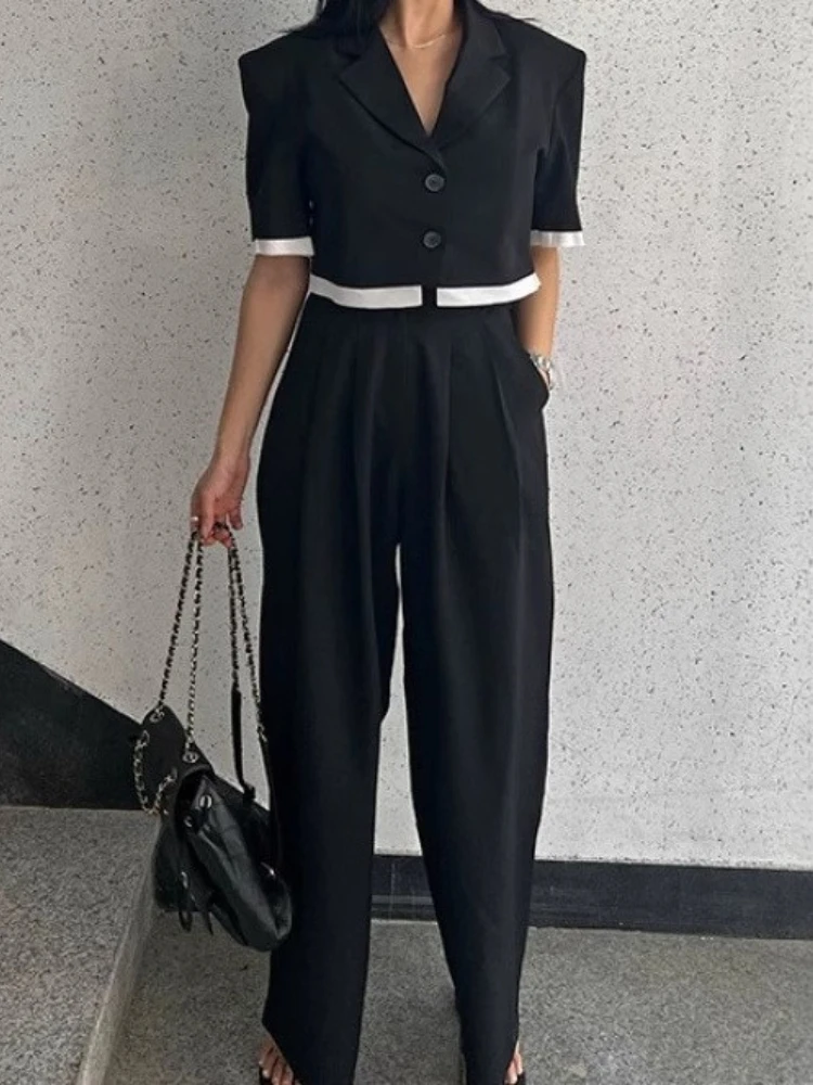 Summer 2 Piece Sets Woman Outfit Patchwork Color Short Sleeve Top and Wide-leg Pants Korean Style Loose Office Lady Pant Suit
Summer 2 Piece Sets Woman Outfit Patchwork Color Short Sleeve Top and Wide-leg Pants Korean Style Loose Office Lady Pant Suit