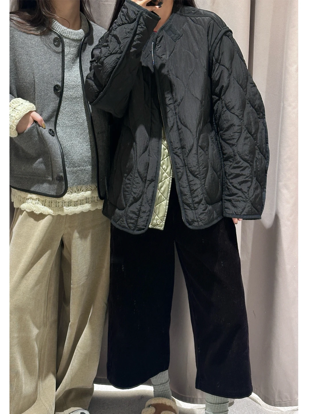 Женская зимняя двусторонняя одежда, круглая свободная хлопковая куртка с ромбовидным узором, стеганая теплая верхняя одежда, пальто
Женская зимняя двусторонняя одежда, круглая свободная хлопковая куртка с ромбовидным узором, стеганая теплая верхняя одежда, пальто