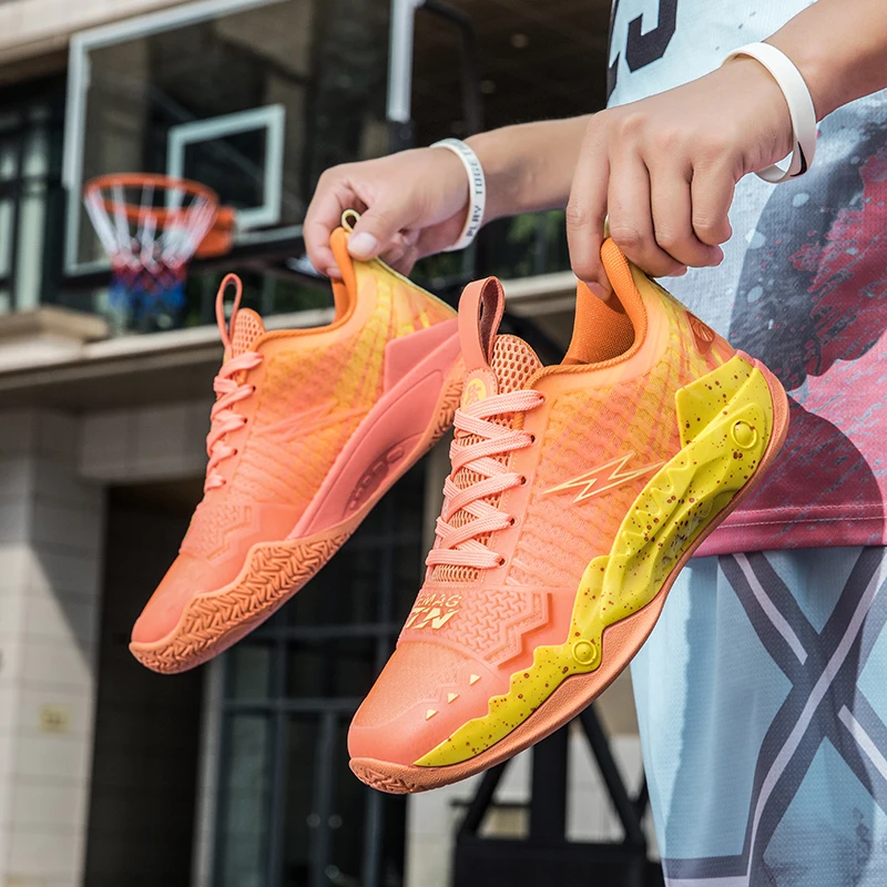 2025 New Men's Women's Sneakers Outdoor Sports High-quality Trend Professional Lightweight Boots Athletic Basketball Shoes
2025 New Men's Women's Sneakers Outdoor Sports High-quality Trend Professional Lightweight Boots Athletic Basketball Shoes