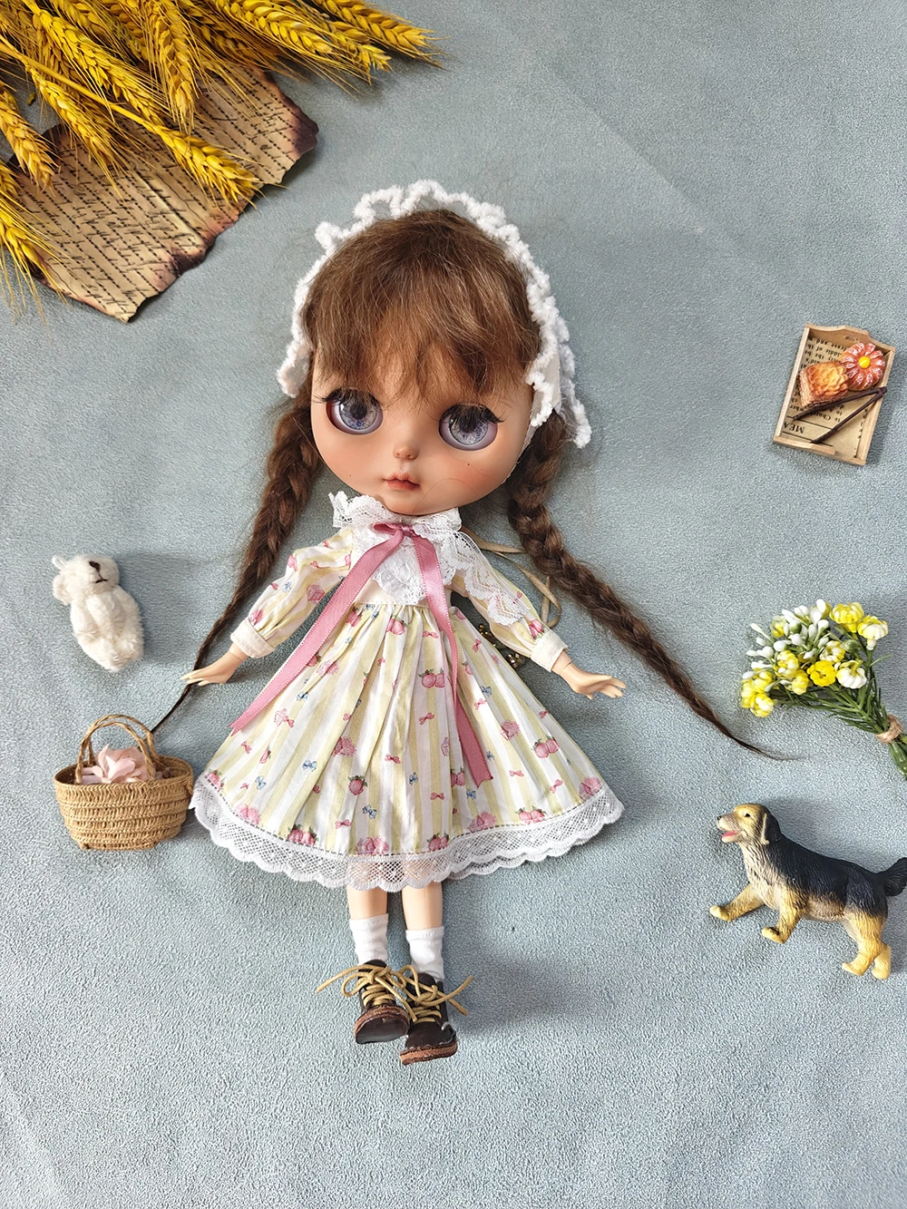 Blythe Doll Clothes Winter light yellow Maid Skirt Suit Clothes Set - Dress Accessories for Ymy Licca Azones Ob22 24 27 Dolls
Blythe Doll Clothes Winter light yellow Maid Skirt Suit Clothes Set - Dress Accessories for Ymy Licca Azones Ob22 24 27 Dolls