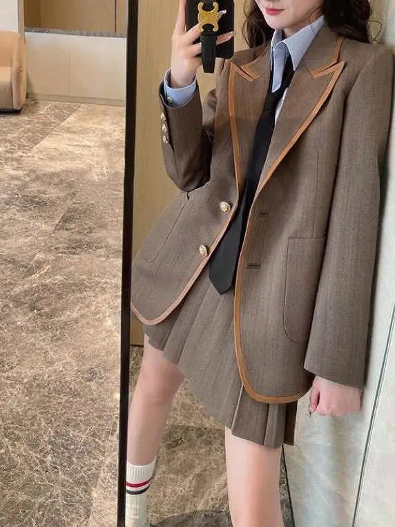 Vintage Briti Sle Women's Commuter Straight Leg Suit Jaet Long Sve Single Button Spring New Sle Faionable
Vintage Briti Sle Women's Commuter Straight Leg Suit Jaet Long Sve Single Button Spring New Sle Faionable