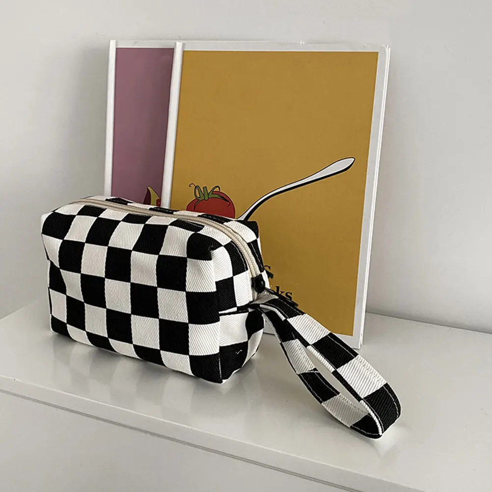 Travel Toiletry Compact Lightweight s Black White Grid Portable Bag Women Large Capacity Makeup ganizer Wash Bag
Travel Toiletry Compact Lightweight s Black White Grid Portable Bag Women Large Capacity Makeup ganizer Wash Bag