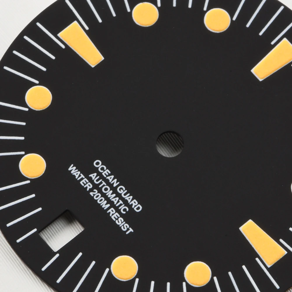 28.5mm watch dial 3.0 O'clock SKX007009 T 6309 6105-8110 For NH35 NH36 Movement Dive Watch ORANGE Luminous Seiko mod watch dials
28.5mm watch dial 3.0 O'clock SKX007009 T 6309 6105-8110 For NH35 NH36 Movement Dive Watch ORANGE Luminous Seiko mod watch dials