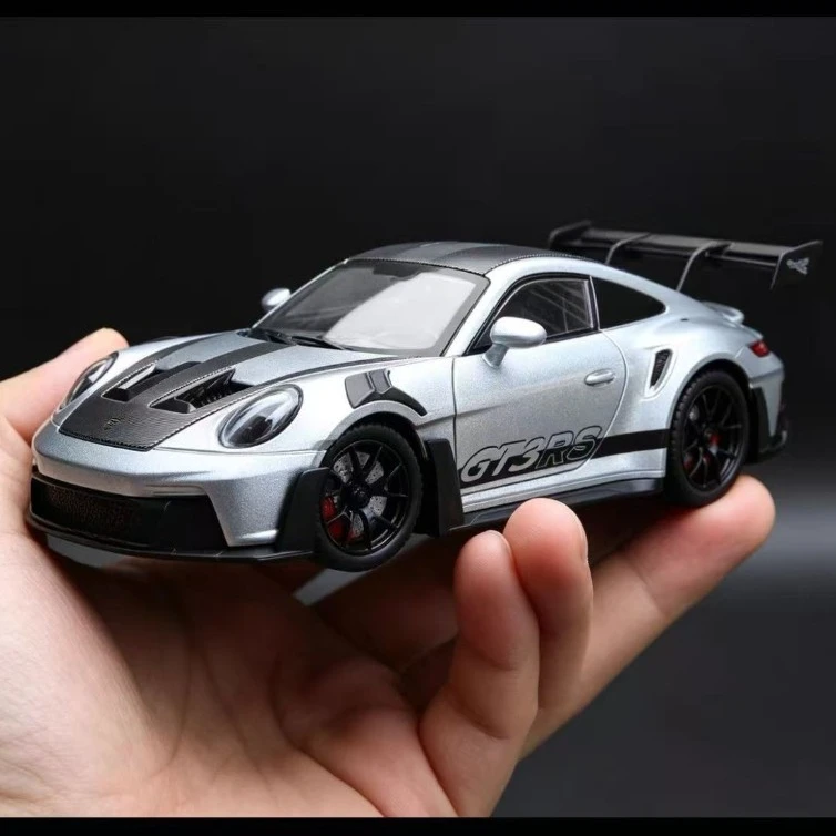 Retro Racing GT3RS 1:24 Alloy Car Model Multi Functional Light Sound Pull Back Toy For Childrens Leisure Entertainment
Retro Racing GT3RS 1:24 Alloy Car Model Multi Functional Light Sound Pull Back Toy For Childrens Leisure Entertainment