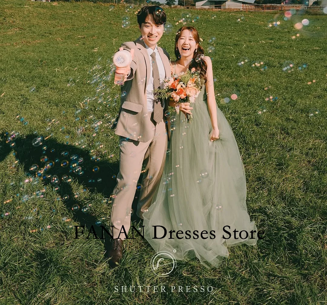 FANAN Customized Evening Party Dresses Korea Tulle Spaghetti Straps Ruffles Green Wedding Women Gowns Event Prom Gowns
FANAN Customized Evening Party Dresses Korea Tulle Spaghetti Straps Ruffles Green Wedding Women Gowns Event Prom Gowns