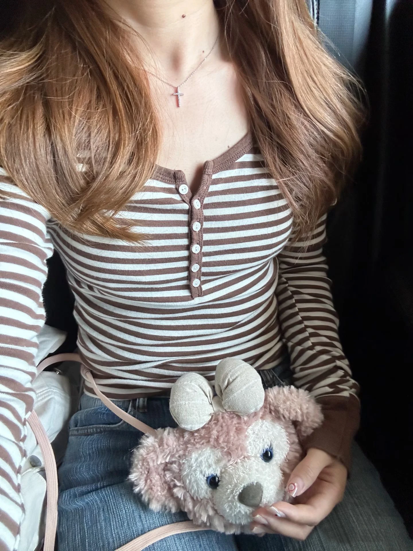 Коричневая полосатая тонкая футболка с длинным рукавом, женская осенняя хлопковая футболка с круглым вырезом и шестью пуговицами, американская винтажная футболка, топы Y2k, новинка 
Коричневая полосатая тонкая футболка с длинным рукавом, женская осенняя хлопковая футболка с круглым вырезом и шестью пуговицами, американская винтажная футболка, топы Y2k, новинка