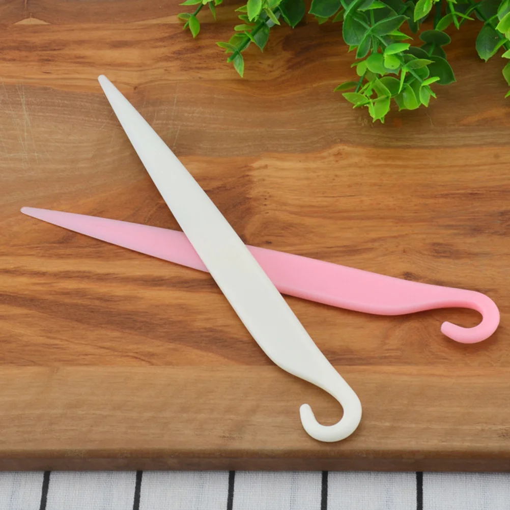 20Pcs Cake Demolding Cutter Plastic Baking Tools Safe Ecofriendly Practical Design Scrapers Cake Stripping Knife
20Pcs Cake Demolding Cutter Plastic Baking Tools Safe Ecofriendly Practical Design Scrapers Cake Stripping Knife