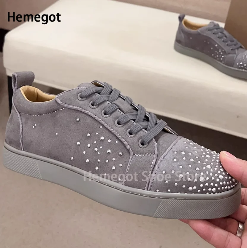 Fully Diamonds Sneakers for Men Lace-Up Platform Casual Shoes Rivets Studded Board Shoes Designer Style Casual Shoes Men's Shoes
Fully Diamonds Sneakers for Men Lace-Up Platform Casual Shoes Rivets Studded Board Shoes Designer Style Casual Shoes Men's Shoes