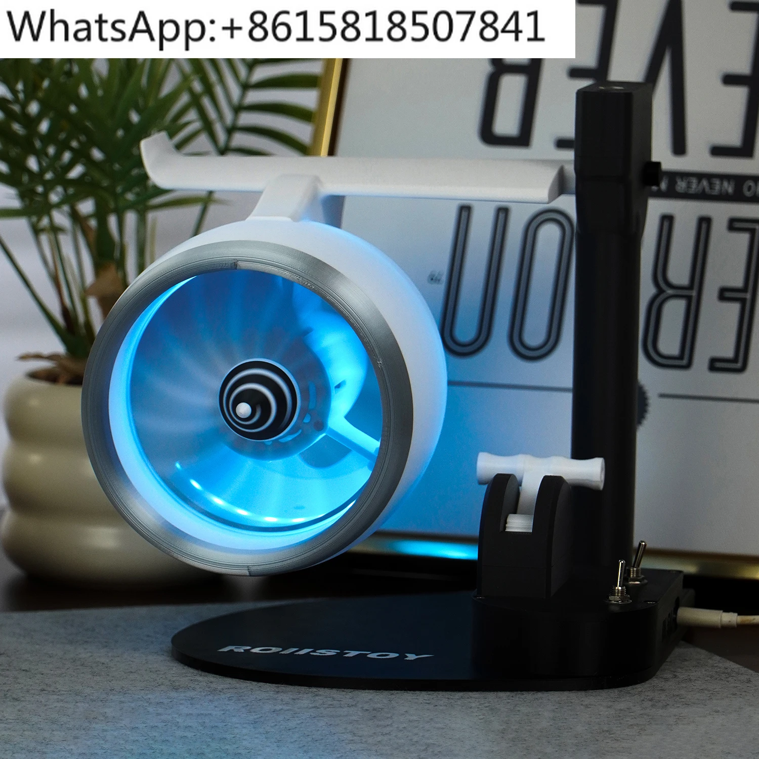 Workstation desktop fan Plug-in mini toilet plus spray student dormitory bed small fan
Workstation desktop fan Plug-in mini toilet plus spray student dormitory bed small fan