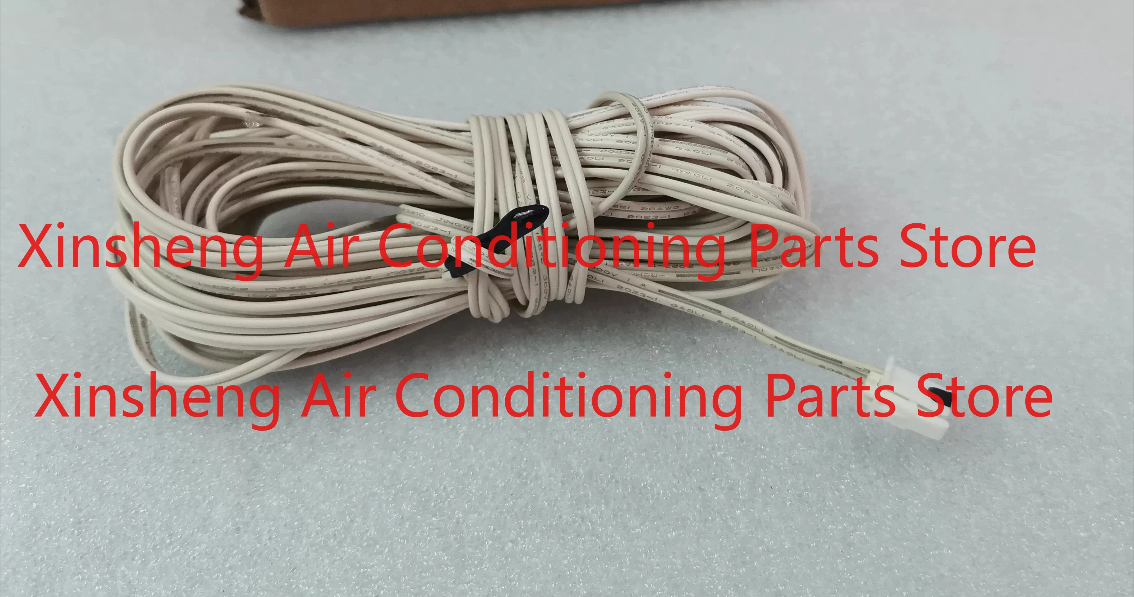 New for Hisense central air conditioner RPI-560KFYN7QL/500 temperature sensor H7B00243A
New for Hisense central air conditioner RPI-560KFYN7QL/500 temperature sensor H7B00243A