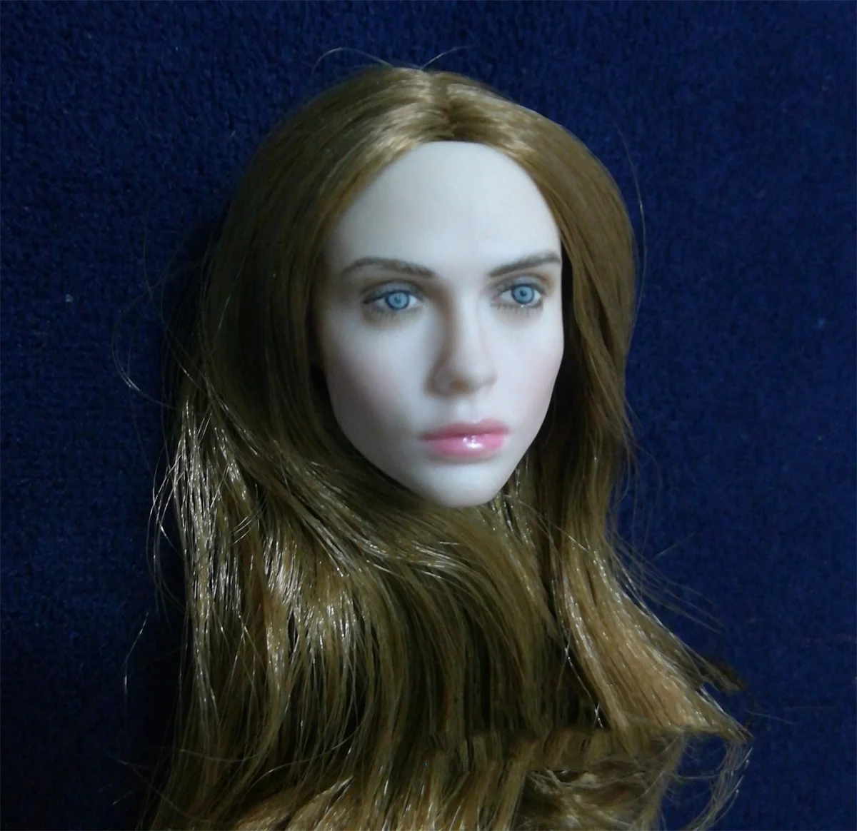 1/6 Female Cute Kid Golden Hair Head Women Anime Toys Girls Sculpt Planted Hair Model for 12 " Female Figure Body
1/6 Female Cute Kid Golden Hair Head Women Anime Toys Girls Sculpt Planted Hair Model for 12 " Female Figure Body
