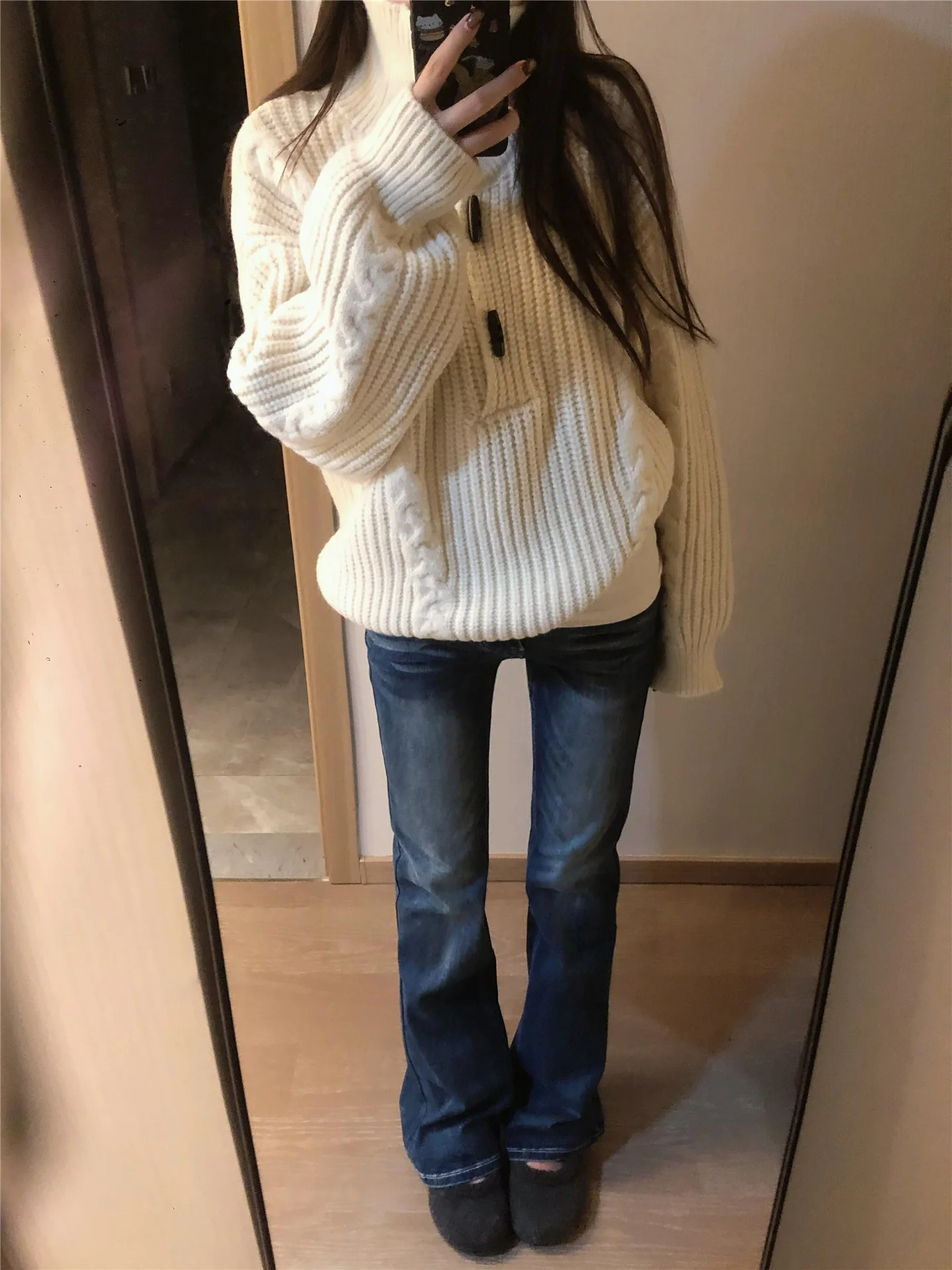 Retro Blue Low Waist Bell Bottom Jeans Women's Slimming Design Tall Lengthened Straight Casual Pants Cotton Natural Waist
Retro Blue Low Waist Bell Bottom Jeans Women's Slimming Design Tall Lengthened Straight Casual Pants Cotton Natural Waist