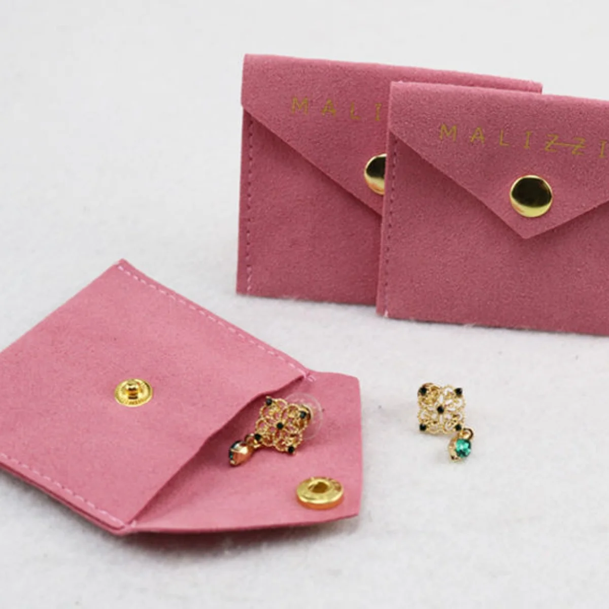 100 шт., фланелевая сумка с персонализированным логотипом, ювелирные изделия, бархатная сумка на шнурке, замшевая лента, сумка для сережек, косметический браслет, кольца, упаковка
100 шт., фланелевая сумка с персонализированным логотипом, ювелирные изделия, бархатная сумка на шнурке, замшевая лента, сумка для сережек, косметический браслет, кольца, упаковка