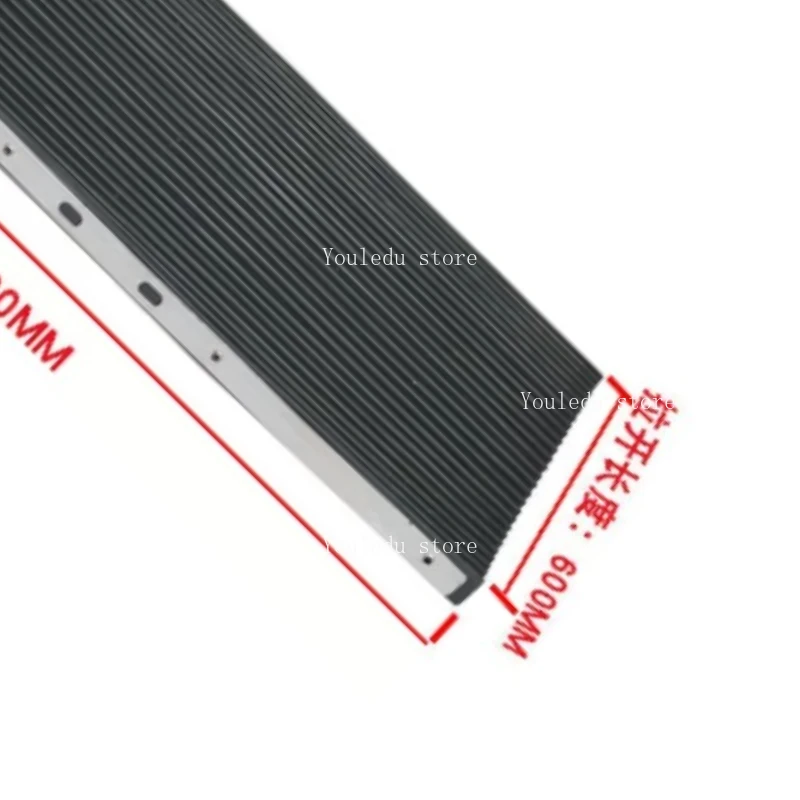 Suitable for milling machine accessories, rubber organ cover protection, rubber machine tool protection cover baffle
Suitable for milling machine accessories, rubber organ cover protection, rubber machine tool protection cover baffle