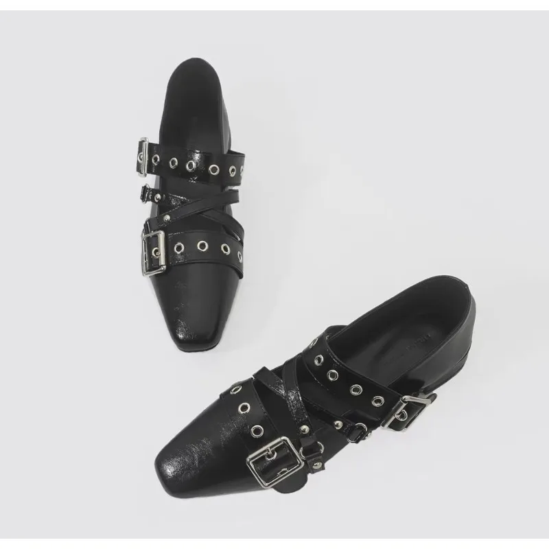 French Style Pointed Toe Mary Jane Shoes Retro Medium Thick Heel Shoes for Women with Skirts and Small Leather Shoes
French Style Pointed Toe Mary Jane Shoes Retro Medium Thick Heel Shoes for Women with Skirts and Small Leather Shoes