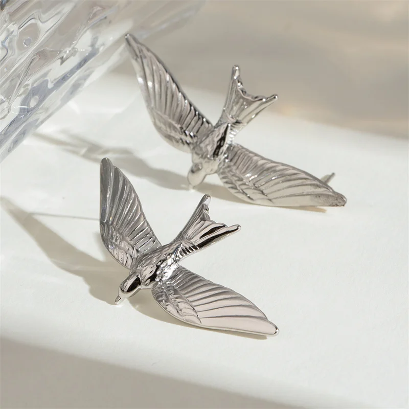 Stainless Steel Silver Plated Vintage Stereoscopic Bird Shaped Earrings for Women Girls Fashion Charm Jewelry Party eh255
Stainless Steel Silver Plated Vintage Stereoscopic Bird Shaped Earrings for Women Girls Fashion Charm Jewelry Party eh255