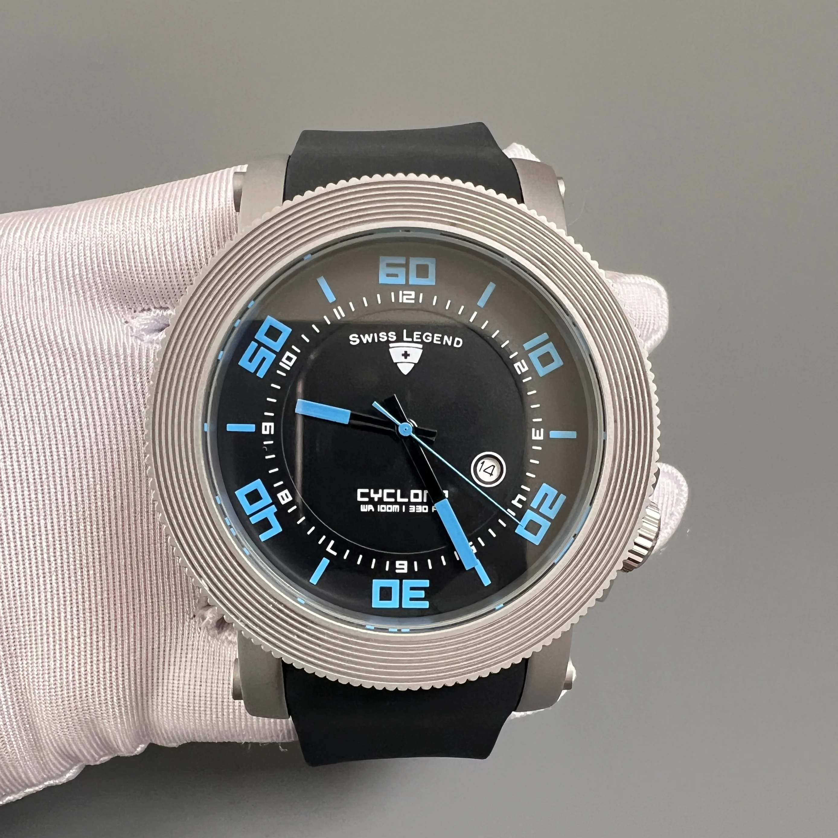 Large Quartz Watch with Japanese Movement Legend Series 48mm Diameter 15mm Thickness Alloy Case Silicone Strap Waterproof 3ATM
Large Quartz Watch with Japanese Movement Legend Series 48mm Diameter 15mm Thickness Alloy Case Silicone Strap Waterproof 3ATM