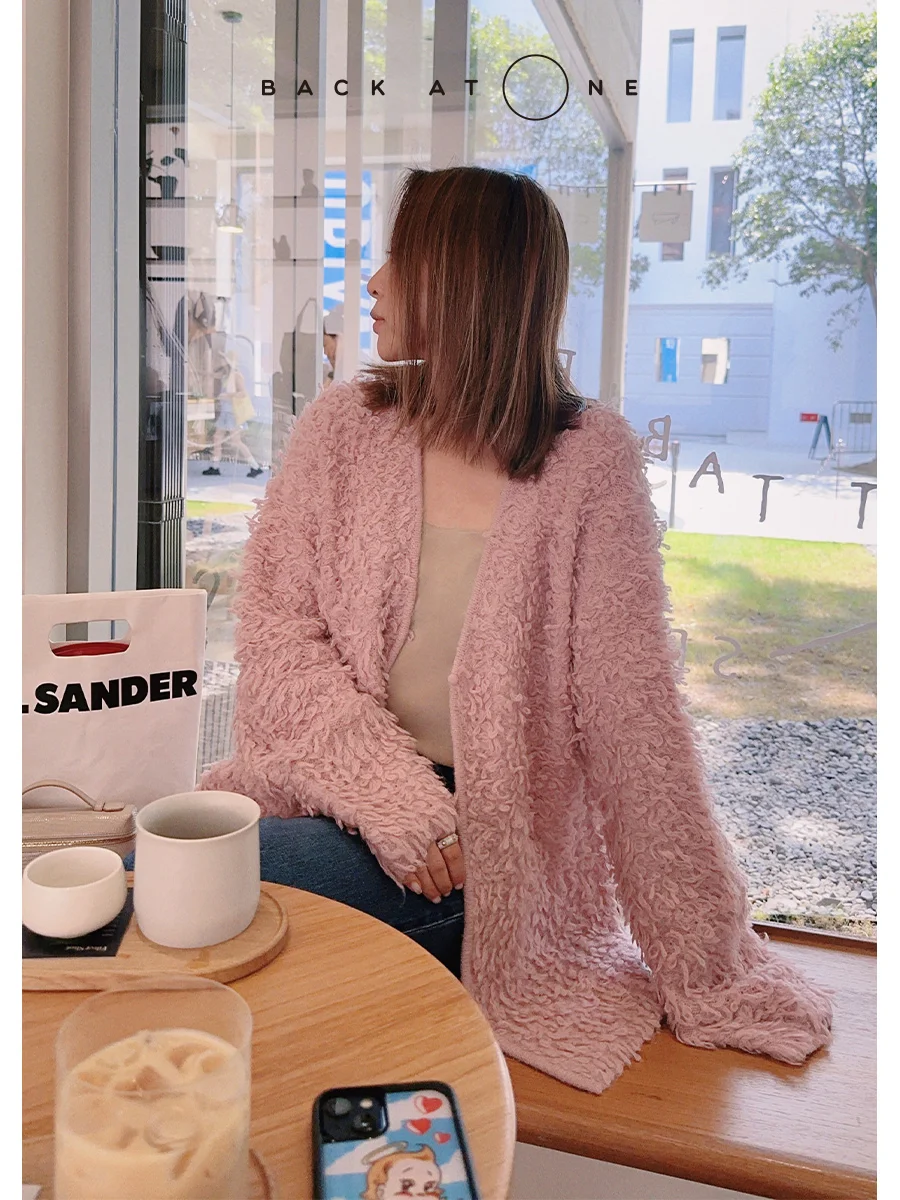 Романтический кружевной вязаный кардиган с V-образным вырезом, женский свитер стандартного кроя из нейлоновой смеси, бренд Baatone BEFAC0BK
Романтический кружевной вязаный кардиган с V-образным вырезом, женский свитер стандартного кроя из нейлоновой смеси, бренд Baatone BEFAC0BK