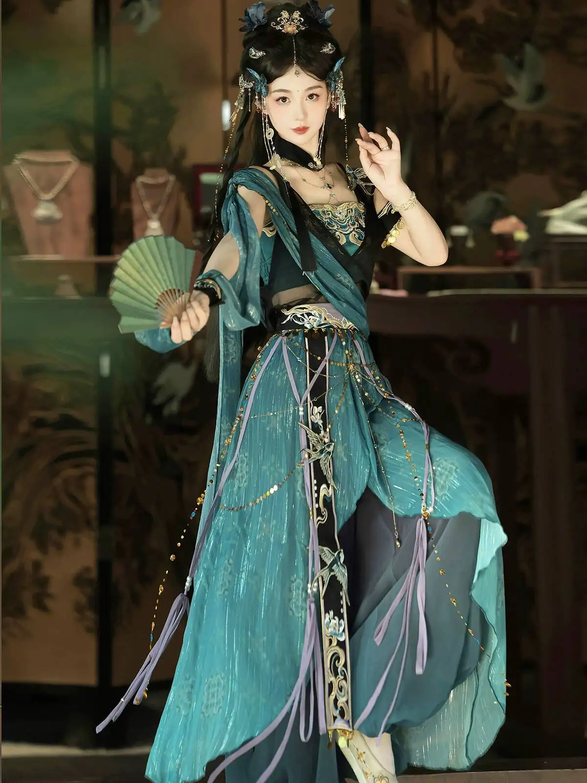 Green Snake Style Hanfu Chinese Classical Dance Costume Chiffon Outfit Cosplay Photography Dress
Green Snake Style Hanfu Chinese Classical Dance Costume Chiffon Outfit Cosplay Photography Dress