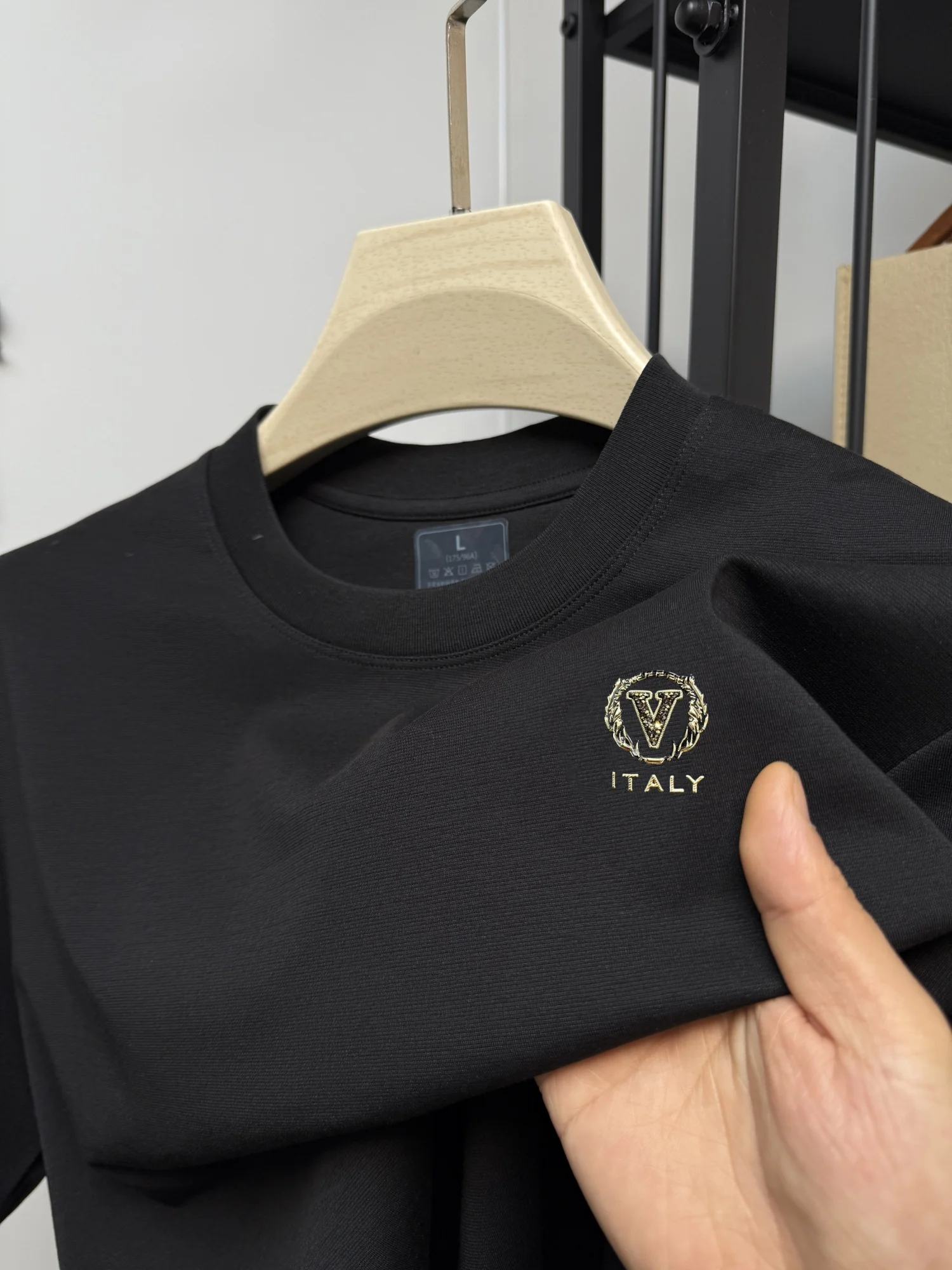 New Summer Men's Golf T-shirt Fashionable High end Customized Badge Design Short Sleeve High quality Elastic Breathable T-shirt
New Summer Men's Golf T-shirt Fashionable High end Customized Badge Design Short Sleeve High quality Elastic Breathable T-shirt