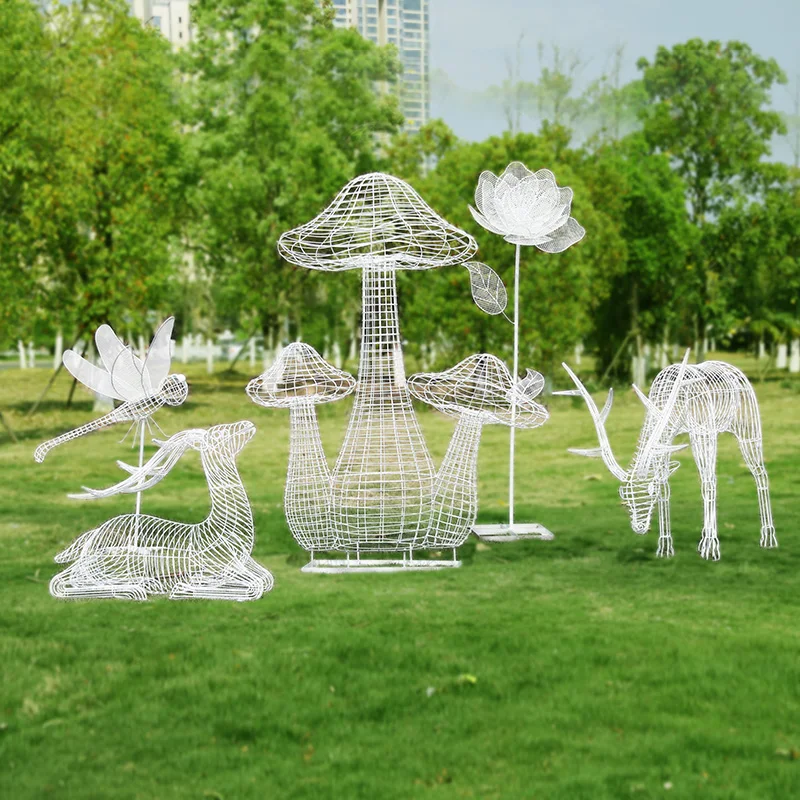 Outdoor stainless steel hollow sika deer flower rabbit sculpture dandelion butterfly ornament public garden landscape
Outdoor stainless steel hollow sika deer flower rabbit sculpture dandelion butterfly ornament public garden landscape