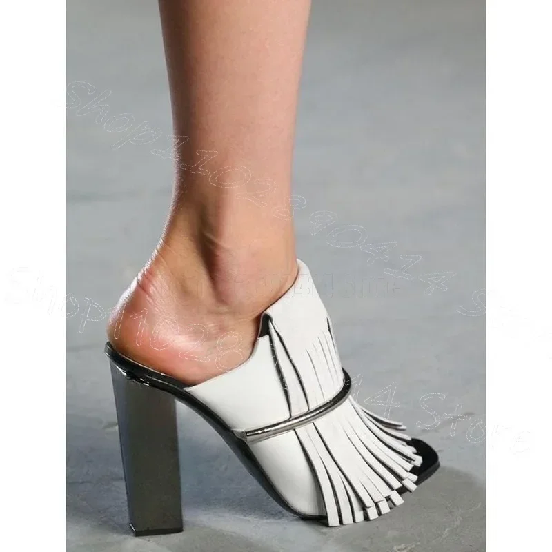 Metal Decor White Tassels Open Toe Runway Slippers Slip On Women Shoes Chunky High Heels Party Banquet 2026 Zapatos Para Mujere
Metal Decor White Tassels Open Toe Runway Slippers Slip On Women Shoes Chunky High Heels Party Banquet 2026 Zapatos Para Mujere