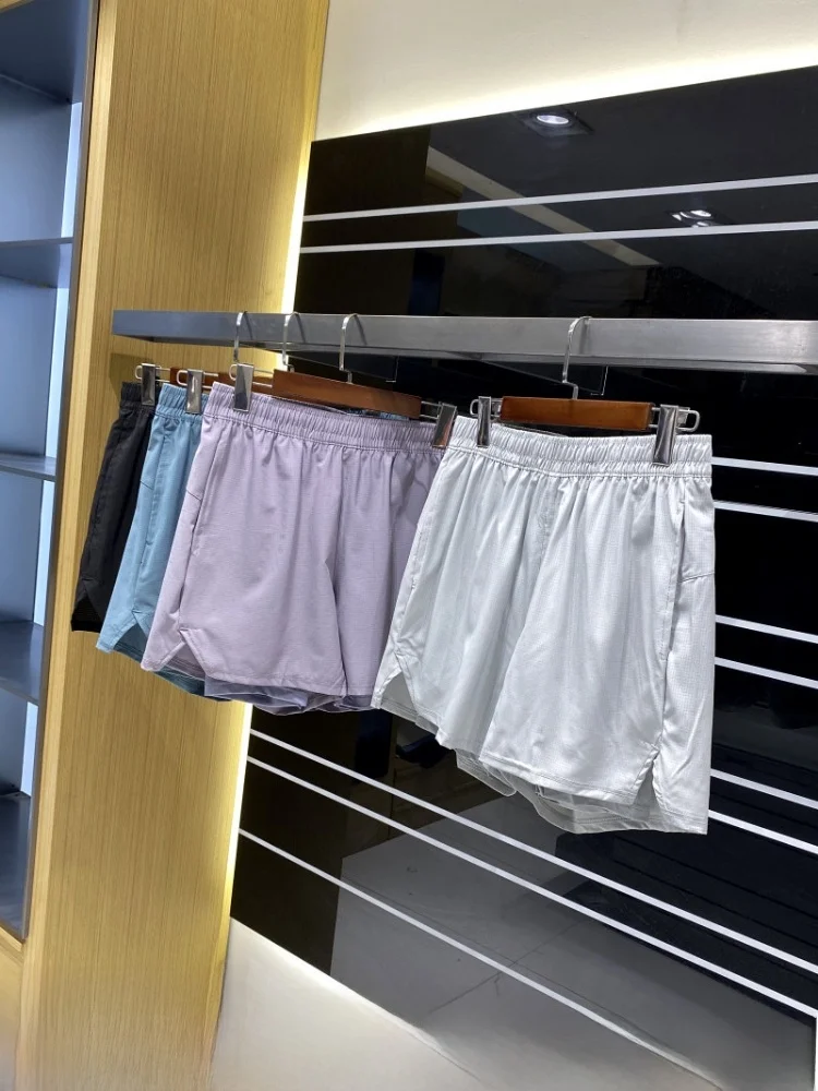 Outdoor Versatile Running Shorts Quick Dry Breathable Comfortable for Men And Women Suitable for All Seasons Polyester Fiber
Outdoor Versatile Running Shorts Quick Dry Breathable Comfortable for Men And Women Suitable for All Seasons Polyester Fiber