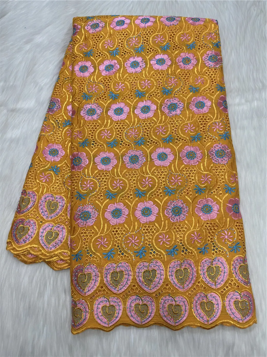 Newest Design Swiss Voile Lace Fabric French Nigerian Cotton Dry Lace With Stones For Sewing Women Evening Party Dresses 23A172
Newest Design Swiss Voile Lace Fabric French Nigerian Cotton Dry Lace With Stones For Sewing Women Evening Party Dresses 23A172