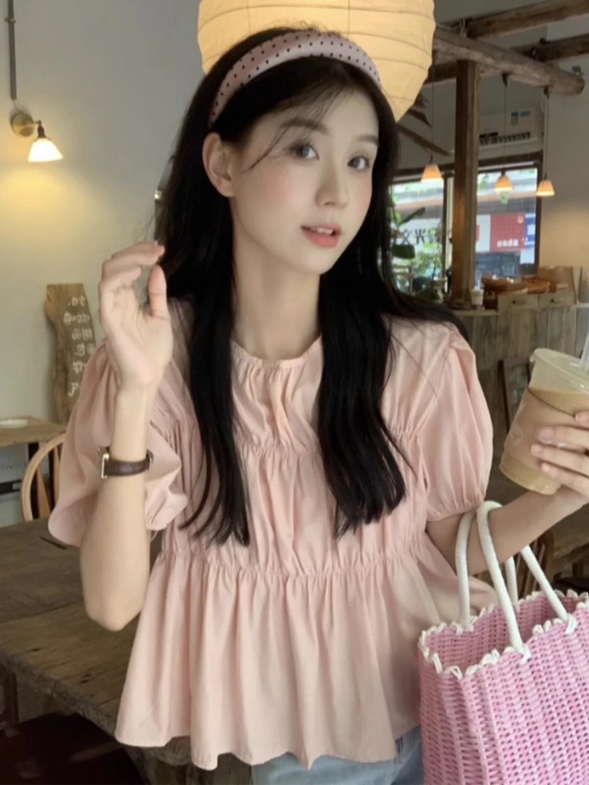 Faionable Loose ort Sve irt Beautiful Pink Summer Design Anti-Aging Sweet Korean Sle Women's Premium Quali Blouse
Faionable Loose ort Sve irt Beautiful Pink Summer Design Anti-Aging Sweet Korean Sle Women's Premium Quali Blouse