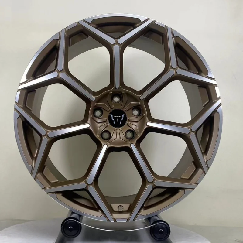 Источник Заводские продажи Настроить кованые моноблочные колеса 17 18 19-дюймовые автомобильные диски Модифицированные кованые колеса из сплава
Источник Заводские продажи Настроить кованые моноблочные колеса 17 18 19-дюймовые автомобильные диски Модифицированные кованые колеса из сплава