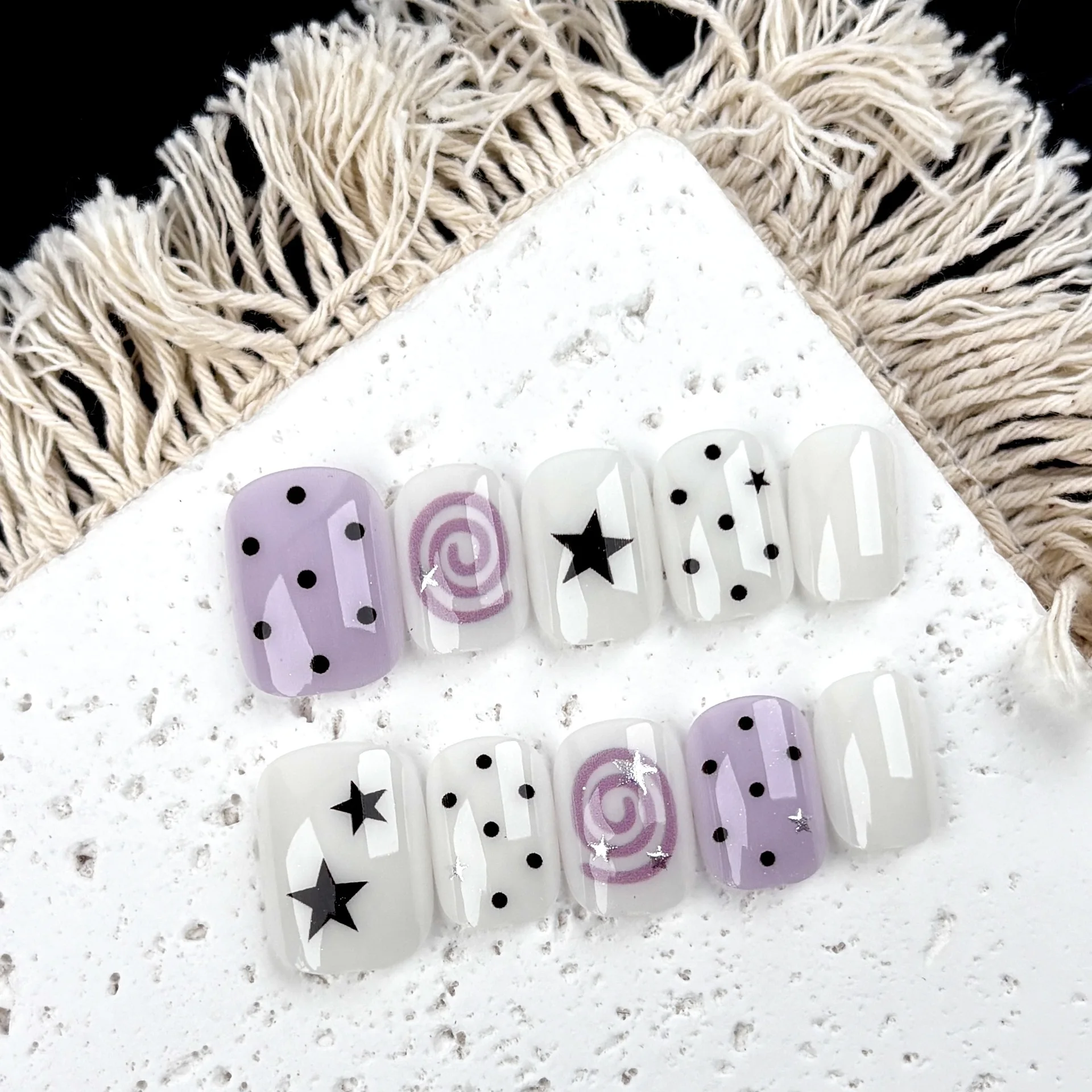 10pcs Handmade Press On Nails Purple White with Star&Polka Dot Fake Nail Short Square Full Cover False Nails for Women&Girl
10pcs Handmade Press On Nails Purple White with Star&Polka Dot Fake Nail Short Square Full Cover False Nails for Women&Girl