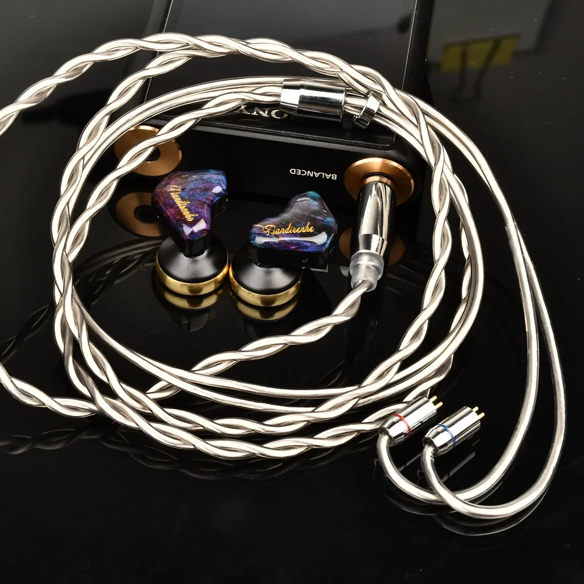Tiandirenhe TD21 HiFi in Ear Earphone 15mm Dynamic Driver Metal and resin framework Flat Head Earburd Headset earbud 0.78 2Pin
Tiandirenhe TD21 HiFi in Ear Earphone 15mm Dynamic Driver Metal and resin framework Flat Head Earburd Headset earbud 0.78 2Pin