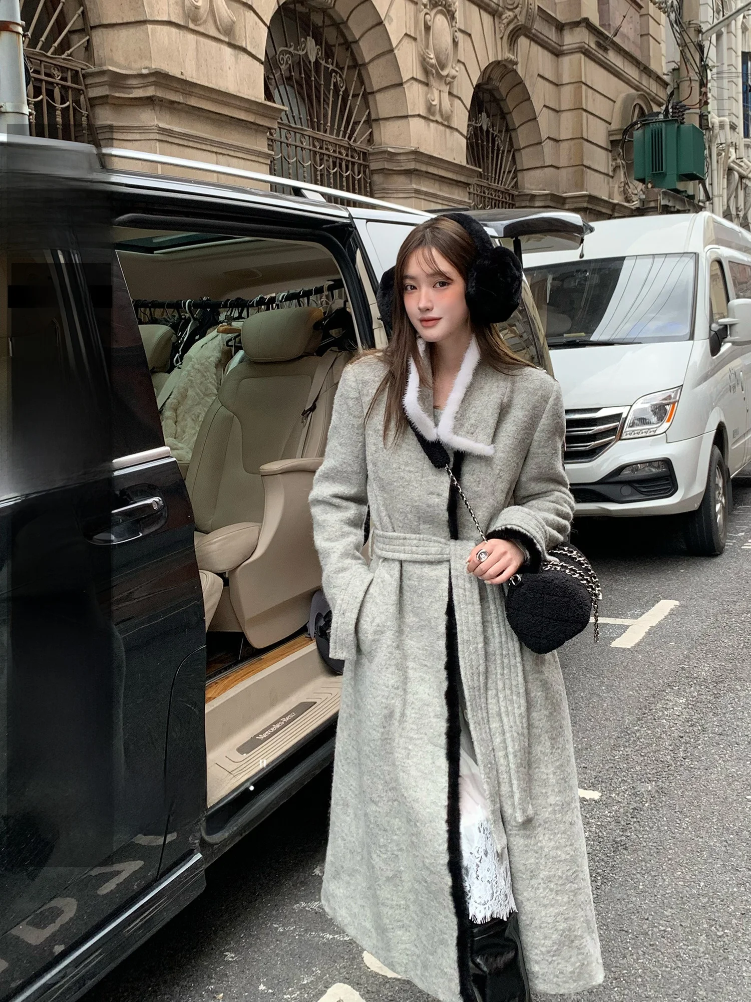 Шерстяное пальто KAS Long Loose High-End с отделкой из цветной норки, широкая модель, на хлопковой подкладке, утепленное, зимняя верхняя одежда
Шерстяное пальто KAS Long Loose High-End с отделкой из цветной норки, широкая модель, на хлопковой подкладке, утепленное, зимняя верхняя одежда