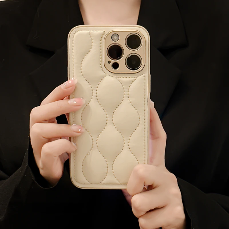 Ins Wave Curve Beige Down Jacket Phone Case For iPhone 13 11 12 14 15 16 Pro Max 14 Plus Leather Silicone Shockproof Cover
Ins Wave Curve Beige Down Jacket Phone Case For iPhone 13 11 12 14 15 16 Pro Max 14 Plus Leather Silicone Shockproof Cover