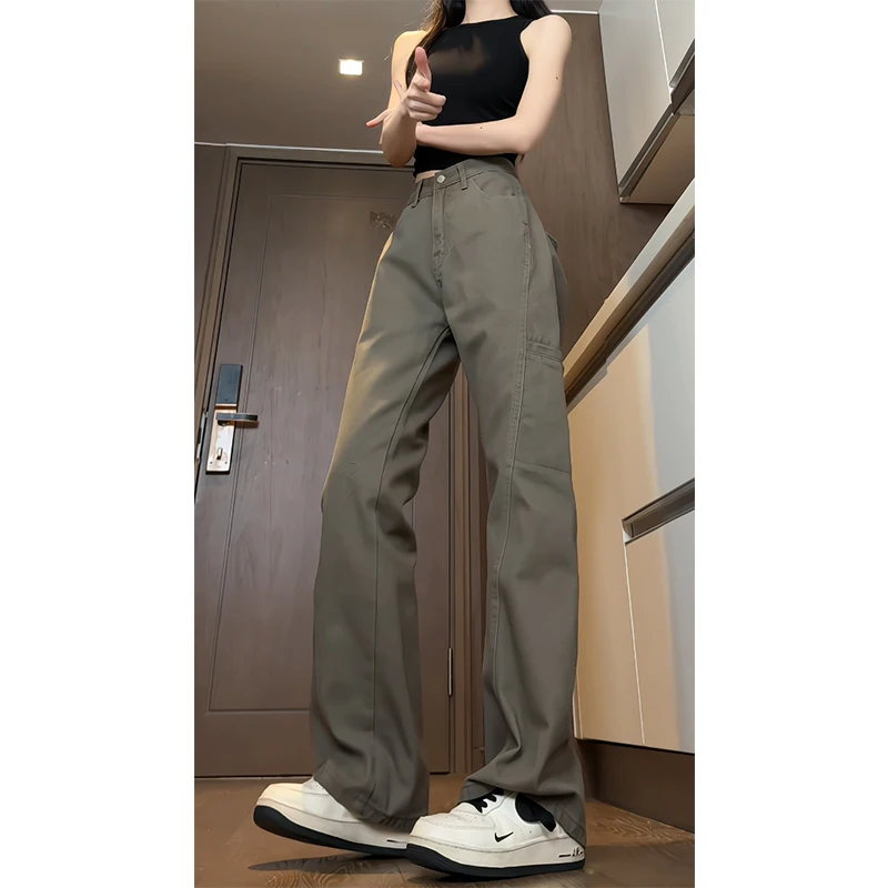 Retro American Logging Workwear Jeans Loose Straight Leg Wide Leg Pants High Street Vibe Flared Pants for Men And Women 
Retro American Logging Workwear Jeans Loose Straight Leg Wide Leg Pants High Street Vibe Flared Pants for Men And Women
