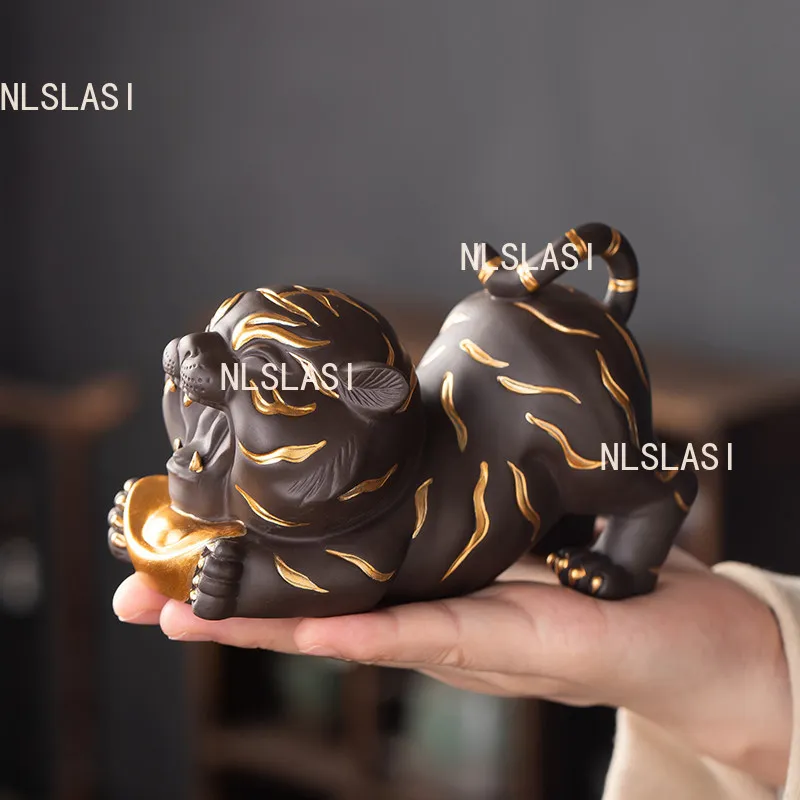 Purple Clay Tiger Tea Pet Large Animal Desktop Ornament Chinese Tea Play Maintainable Ornament Tea Ceremony Accessories
Purple Clay Tiger Tea Pet Large Animal Desktop Ornament Chinese Tea Play Maintainable Ornament Tea Ceremony Accessories
