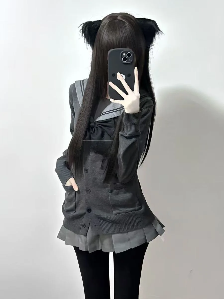 Original College Style Autumn Winter JK Deep Grey Open Cardigan Sweater Layering Skirt Set Women's Fashion Ensemble
Original College Style Autumn Winter JK Deep Grey Open Cardigan Sweater Layering Skirt Set Women's Fashion Ensemble