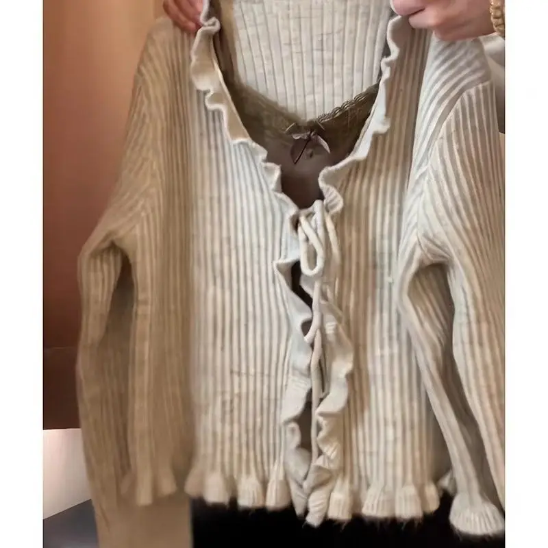 Lace Up Sweaters Sueters De Mujer Slim Vintage Cropped Cardigan Jacket Pull Femme Winter Clothes Women Knitted Tops Shirts
Lace Up Sweaters Sueters De Mujer Slim Vintage Cropped Cardigan Jacket Pull Femme Winter Clothes Women Knitted Tops Shirts