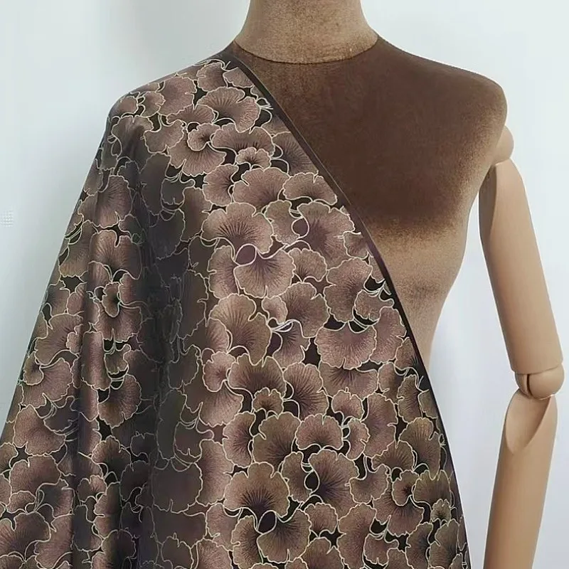 Maple Leaf High-end Woven Satin Fabric Jacquard Satin Horse Face Skirt Ethnic Style Clothing Fabric by 108inches*29.52inches
Maple Leaf High-end Woven Satin Fabric Jacquard Satin Horse Face Skirt Ethnic Style Clothing Fabric by 108inches*29.52inches