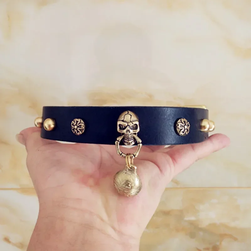 Ошейник для собак из воловьей кожи ручной работы, прочный и прочный ошейник для домашних животных в стиле панк, ошейник для французского бульдога, питбуля, добермана, аксессуары для собак
Ошейник для собак из воловьей кожи ручной работы, прочный и прочный ошейник для домашних животных в стиле панк, ошейник для французского бульдога, питбуля, добермана, аксессуары для собак