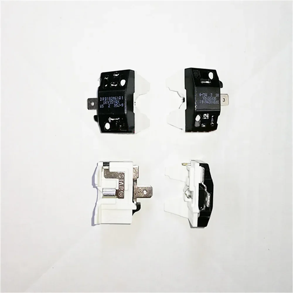 2pcs Overload Protector 600A DRB182M61A1 UKV35YAX Refrigerator Freezer Compressor Flat Protector Accessories
2pcs Overload Protector 600A DRB182M61A1 UKV35YAX Refrigerator Freezer Compressor Flat Protector Accessories