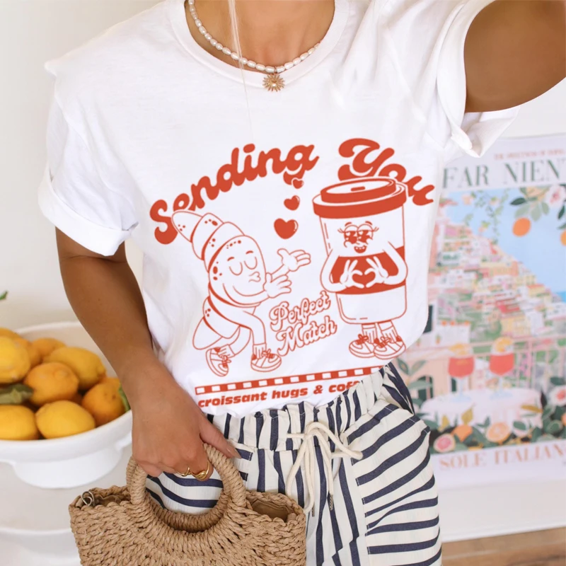 Футболка с изображением кофе и круассанов, забавная футболка Foodie, женская футболка в стиле ретро, милая эстетичная футболка для завтрака, футболка для любителей кофеина, подарки
Футболка с изображением кофе и круассанов, забавная футболка Foodie, женская футболка в стиле ретро, милая эстетичная футболка для завтрака, футболка для любителей кофеина, подарки