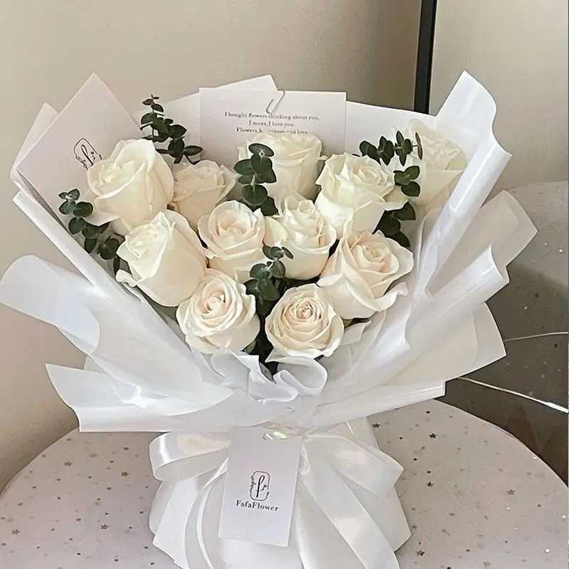 520 Gift Pure White Rose Bundle Finished Hand Holding Flower Watch White Gift for Girlfriend and Best Friend
520 Gift Pure White Rose Bundle Finished Hand Holding Flower Watch White Gift for Girlfriend and Best Friend