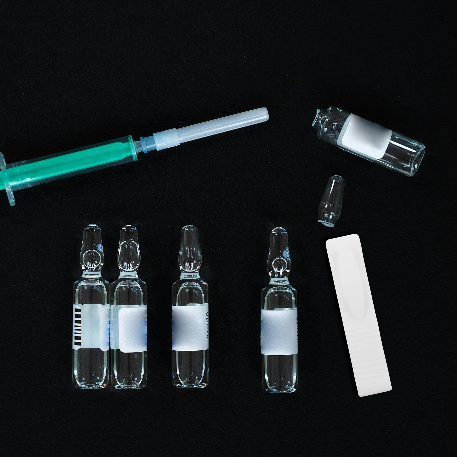 Bottle Opener Glass Vial Ampoule Medical Mini Safe Plastic Cap Remover Jar Lifter Canister Lid Cutting Tool Kitchen Bar
Bottle Opener Glass Vial Ampoule Medical Mini Safe Plastic Cap Remover Jar Lifter Canister Lid Cutting Tool Kitchen Bar