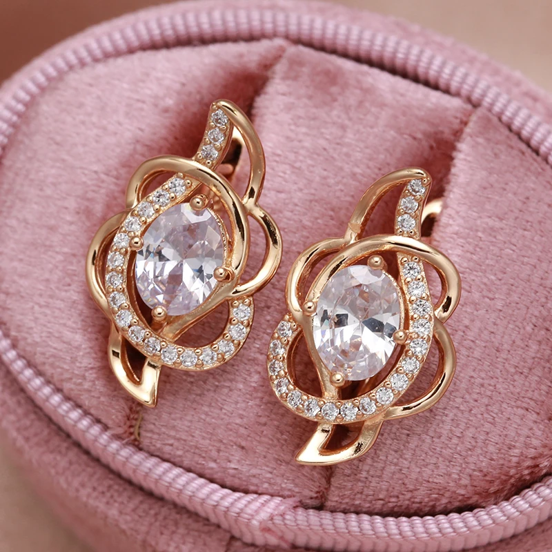 585 Rose Gold Zircon Earrings Heart & Arrow Stones CZ Rose Carve Piercing Loops Drop Earrings Party Jewelry Fine Wedding Earring
585 Rose Gold Zircon Earrings Heart & Arrow Stones CZ Rose Carve Piercing Loops Drop Earrings Party Jewelry Fine Wedding Earring