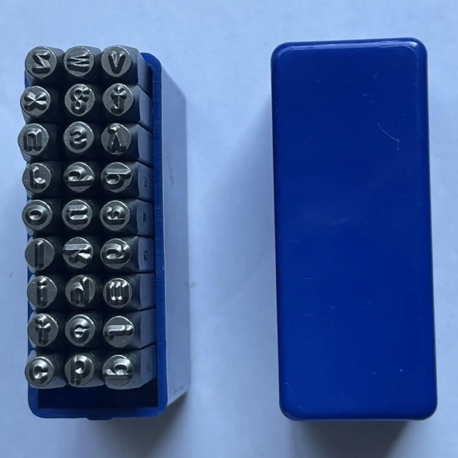 27x Metal Stamping Kit Convenient Portable Sturdy Professional Metal Stamping Tool Letter Punch Replace Easy to Install
27x Metal Stamping Kit Convenient Portable Sturdy Professional Metal Stamping Tool Letter Punch Replace Easy to Install