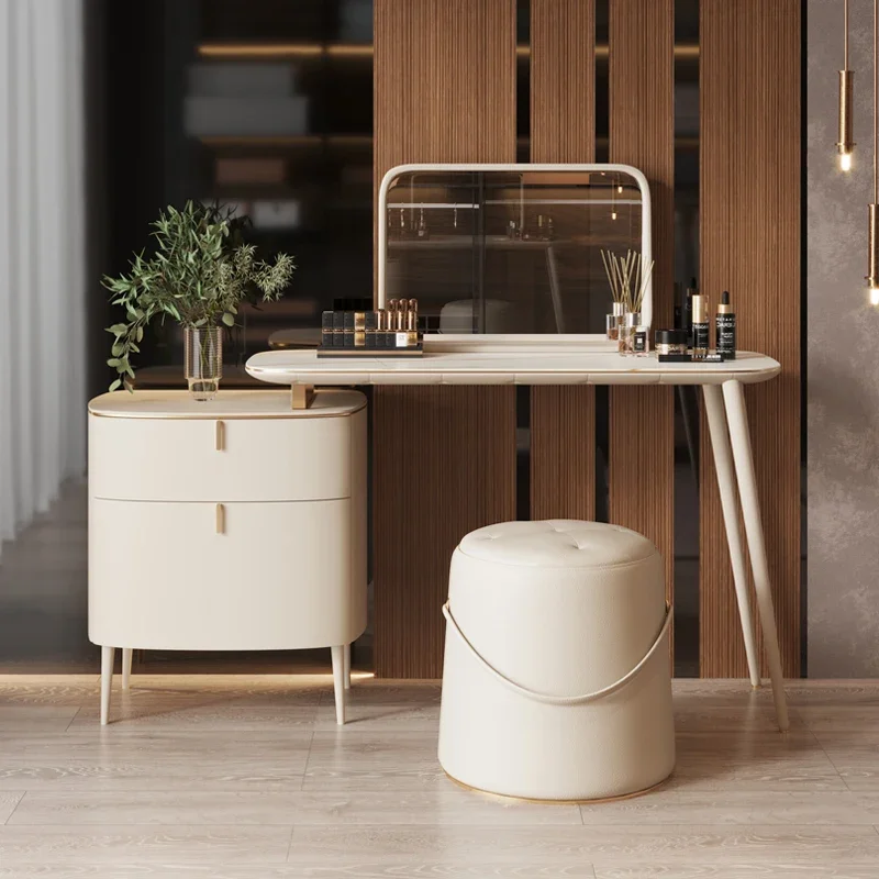 Интернет-знаменитости Ins Style Light Luxury and Simplicity Light Роскошный столик для макияжа Интегрированный шкаф для хранения.
Интернет-знаменитости Ins Style Light Luxury and Simplicity Light Роскошный столик для макияжа Интегрированный шкаф для хранения.