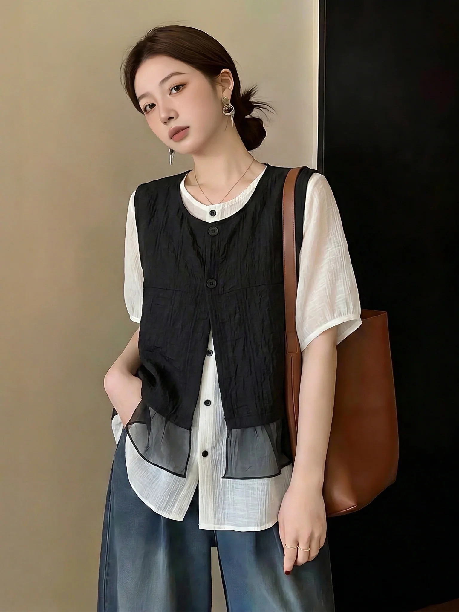 Elegant Women's Short Sleeve Chiffon Shirt Regular Fit Commute Style Two Piece Set plus Size Fashion Summer New Arrival
Elegant Women's Short Sleeve Chiffon Shirt Regular Fit Commute Style Two Piece Set plus Size Fashion Summer New Arrival