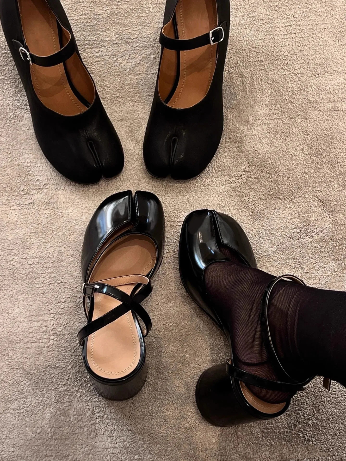 Summer Split Toe Shoes Women Ankle Strap Tabi Sandals Women High Heels Women Round Heel Tabi Shoes Women Party Zapatos Mujer
Summer Split Toe Shoes Women Ankle Strap Tabi Sandals Women High Heels Women Round Heel Tabi Shoes Women Party Zapatos Mujer