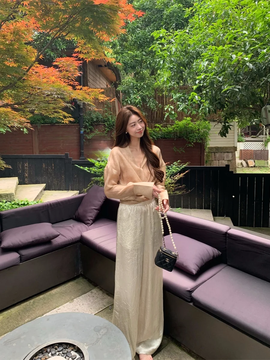 New Chinese Sle Textured Pleated Acetate Wide Leg Pants Long Trousers High Waist Elastic Polyester Fiber Casual Pants
New Chinese Sle Textured Pleated Acetate Wide Leg Pants Long Trousers High Waist Elastic Polyester Fiber Casual Pants